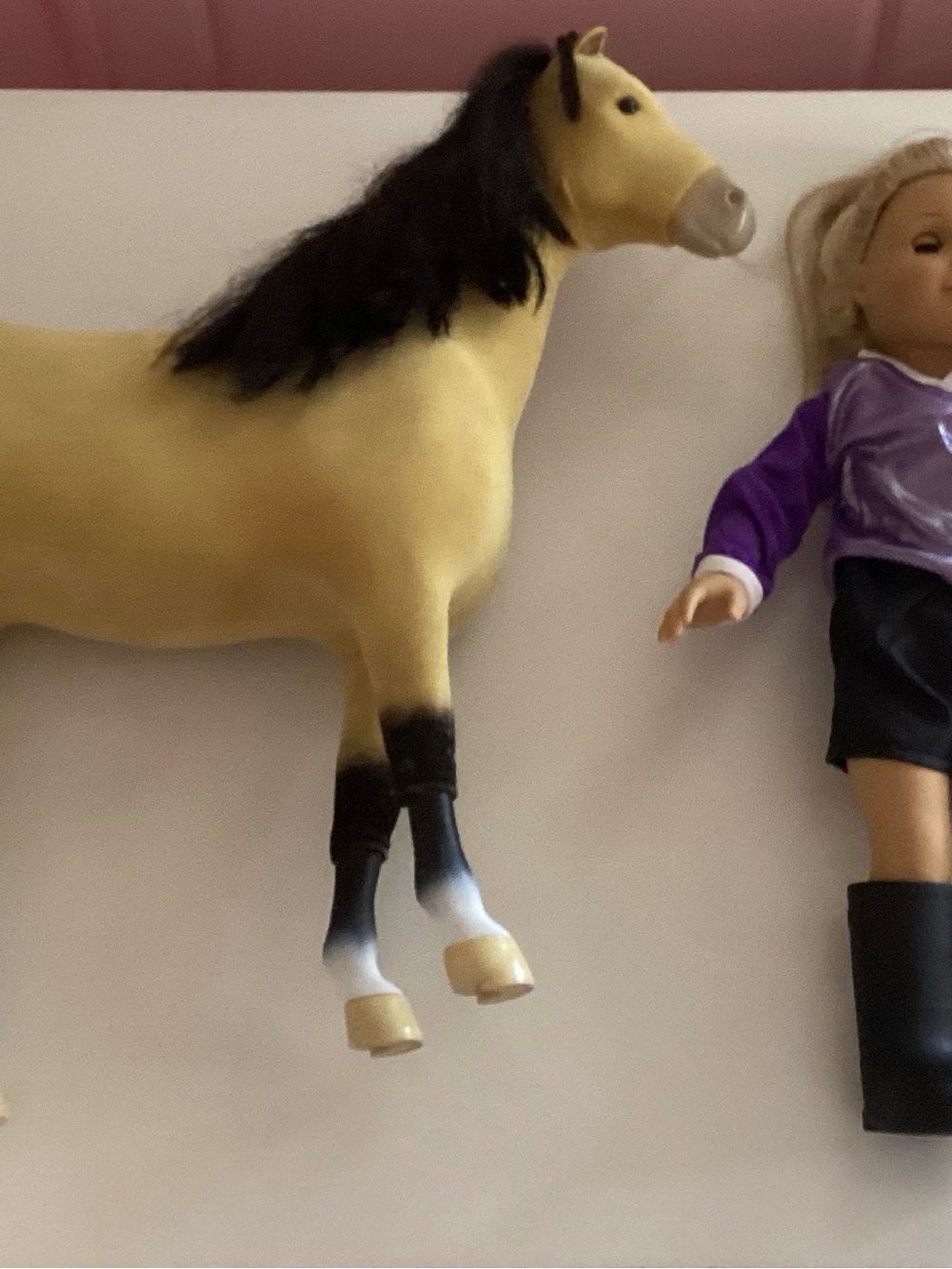 American Girl Doll 2014 W/ Horse 18” & Soccer Outfit Bundle Retired
